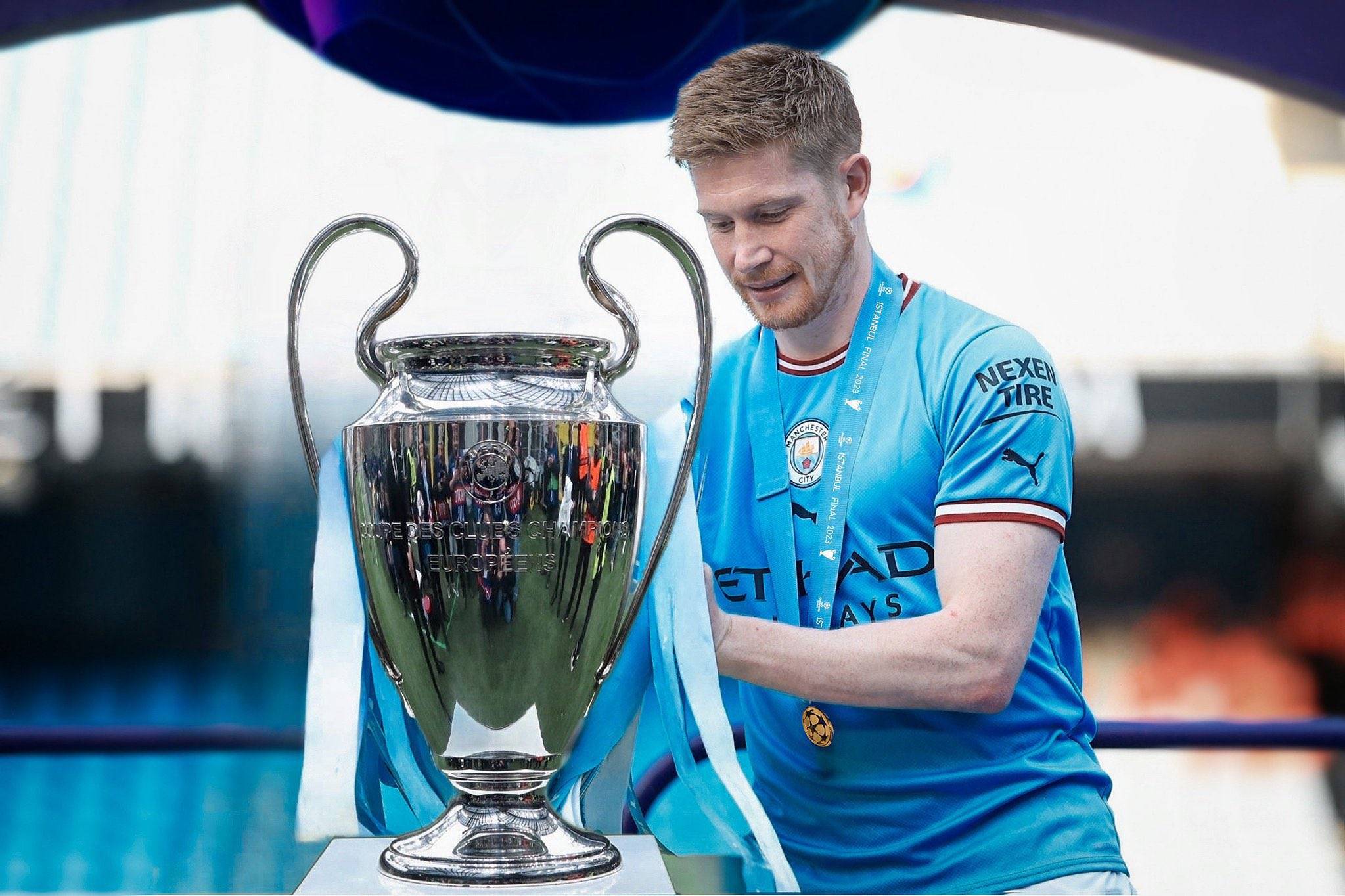 罗马诺：弗拉霍维奇被推荐给曼联，后者称正专注于谢什科